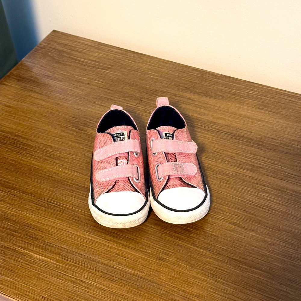 Converse Chuck Taylor All Star Pink Glitter Toddler Size 8